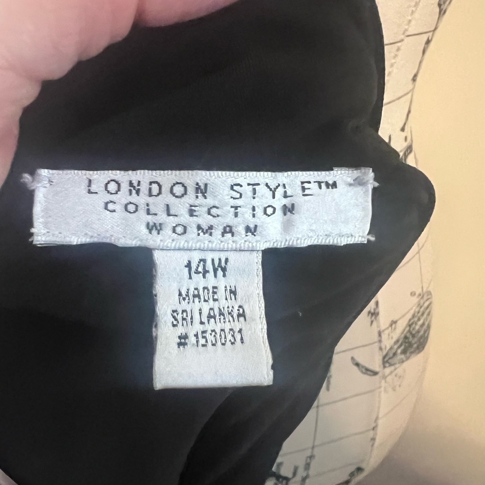 London Style Collection Plus Size Maxi Sundress - Picture 7 of 9